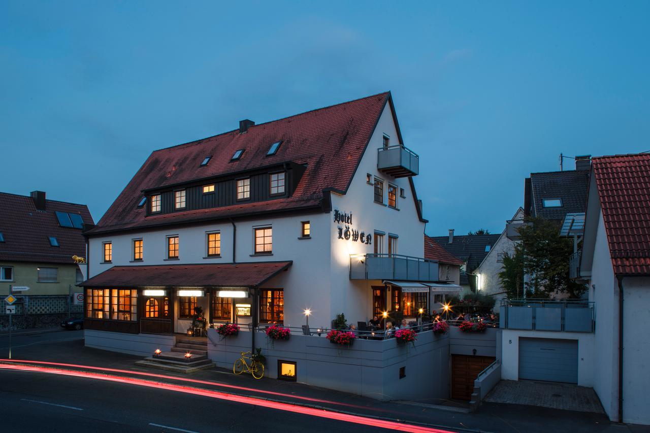 Loewen Hotel & Restaurant Wendlingen am Neckar Esterno foto
